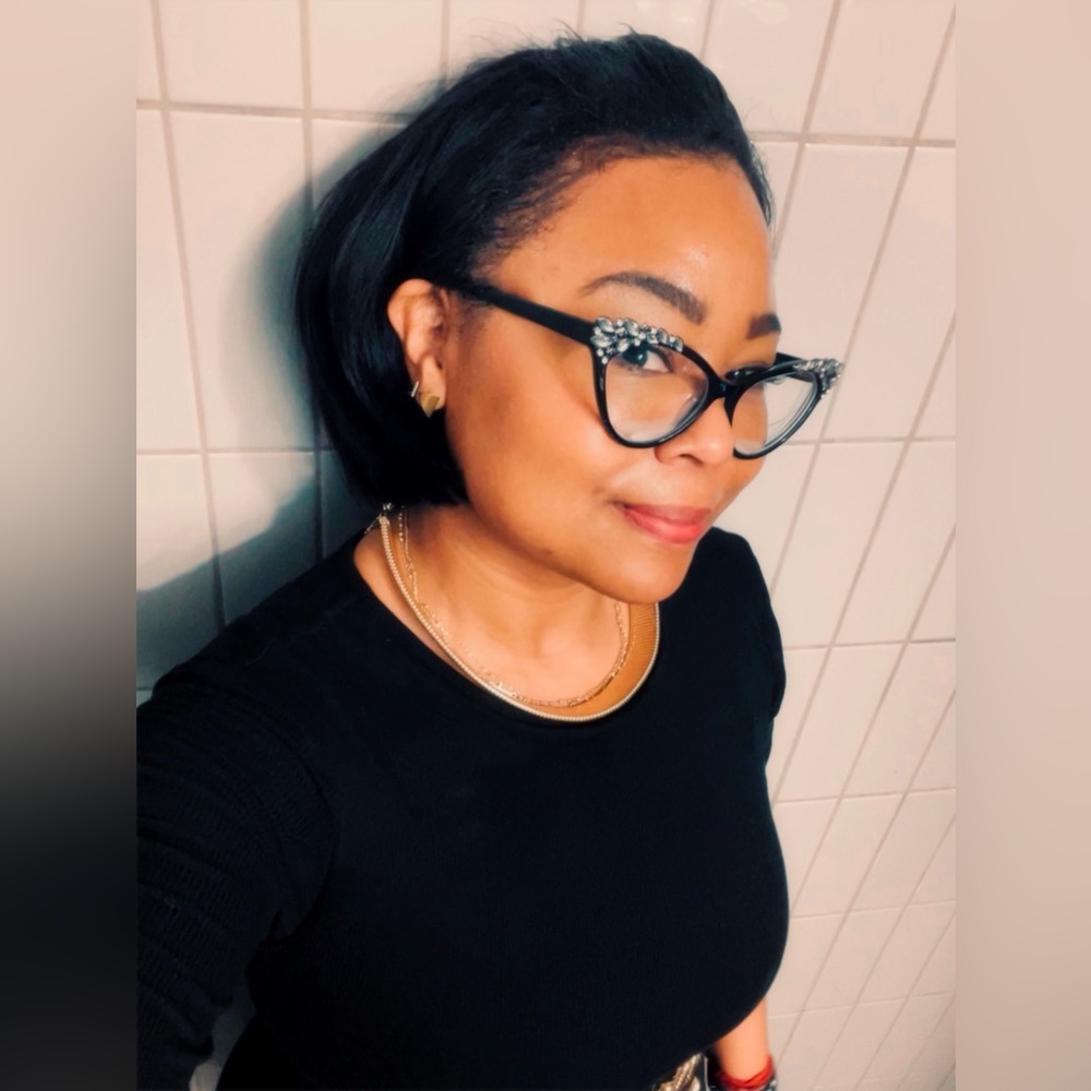 Meet your Posher, Tish